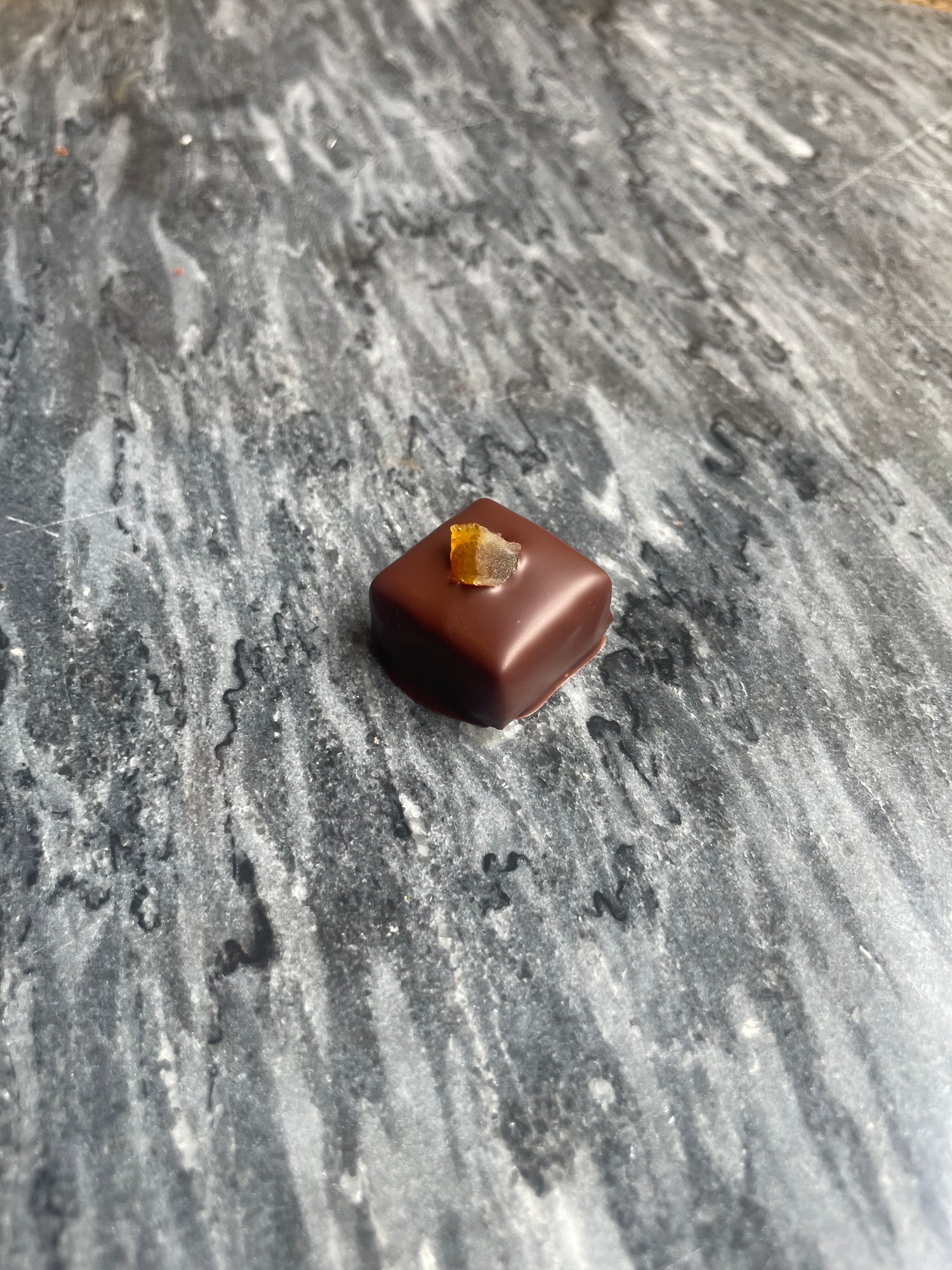 Pralin Mörk Ganache Apelsin (styck)